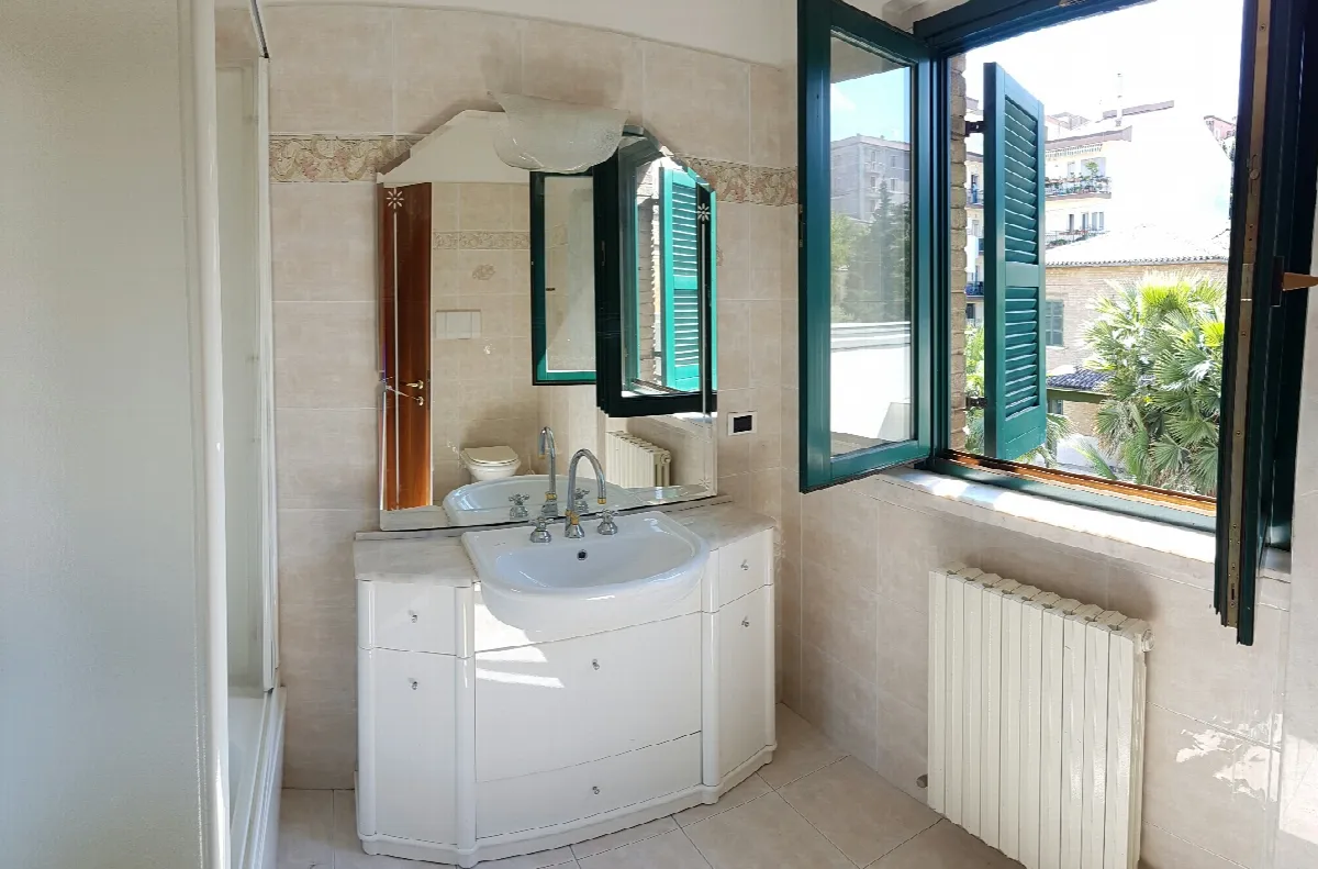 Appartamento in vendita a San Benedetto del Tronto, SBT - Centro - foto 8