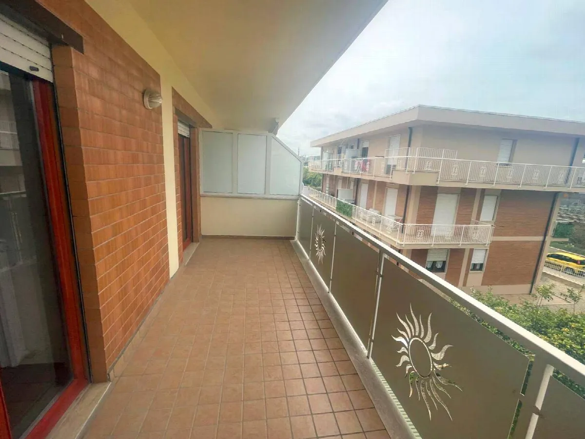 Appartamento in vendita a Grottammare, Zona Mare - foto 1