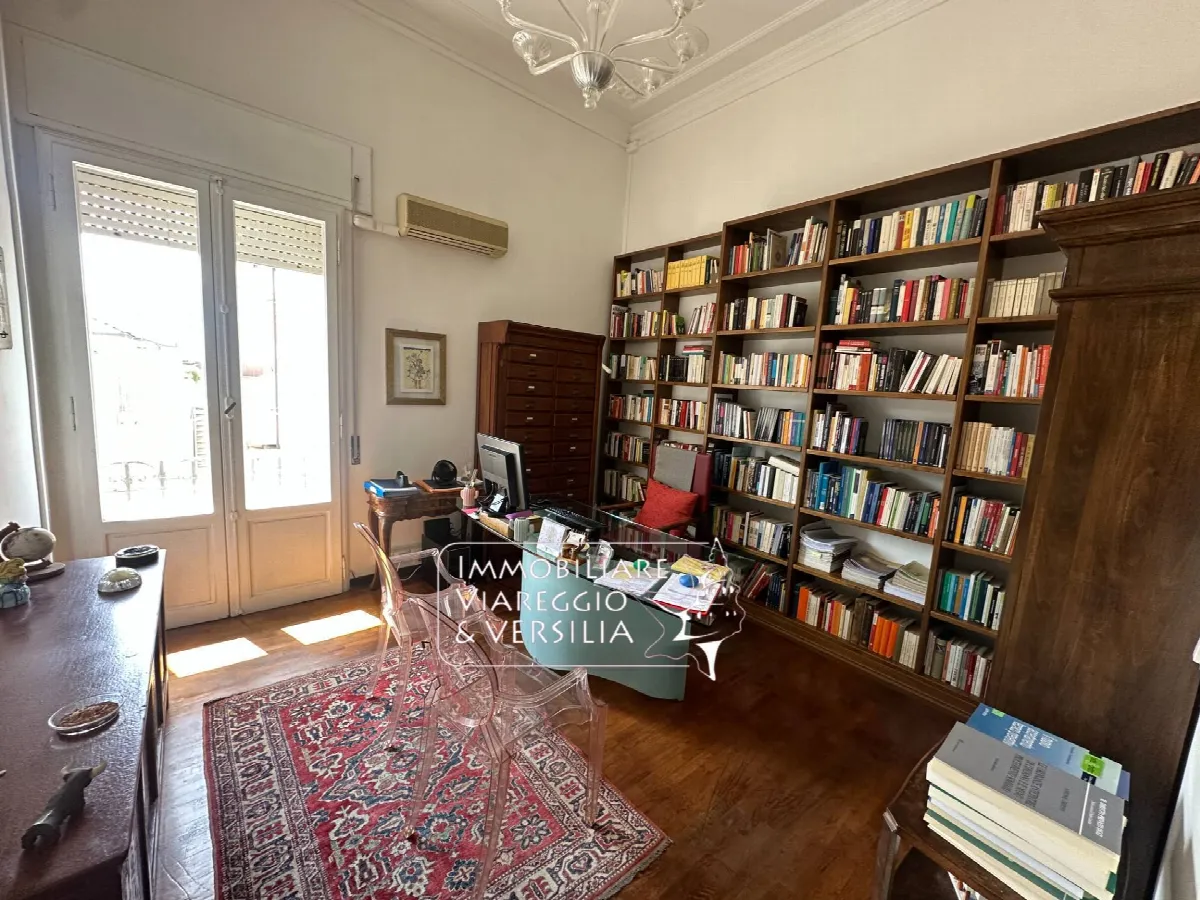Appartamento in vendita a Viareggio, Centro Mare - foto 10