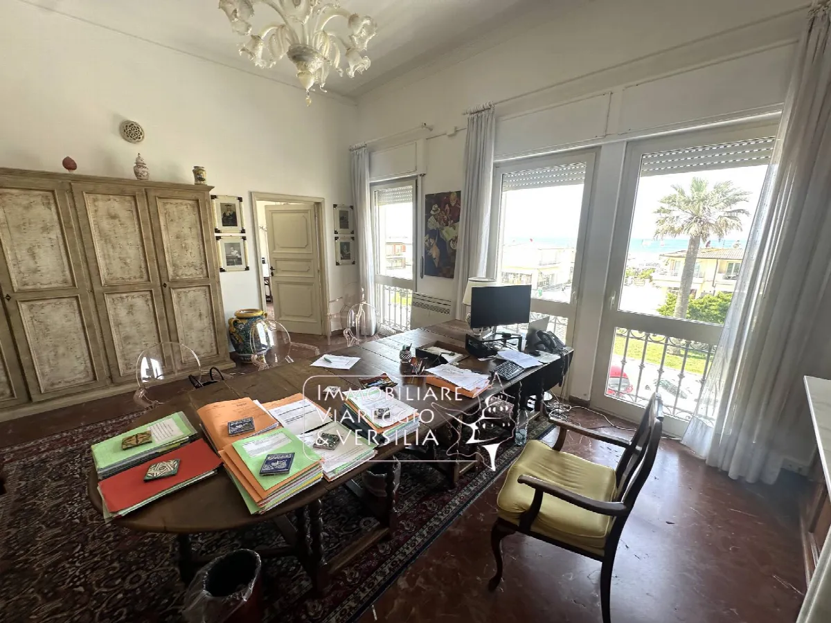 Appartamento in vendita a Viareggio, Centro Mare - foto 8