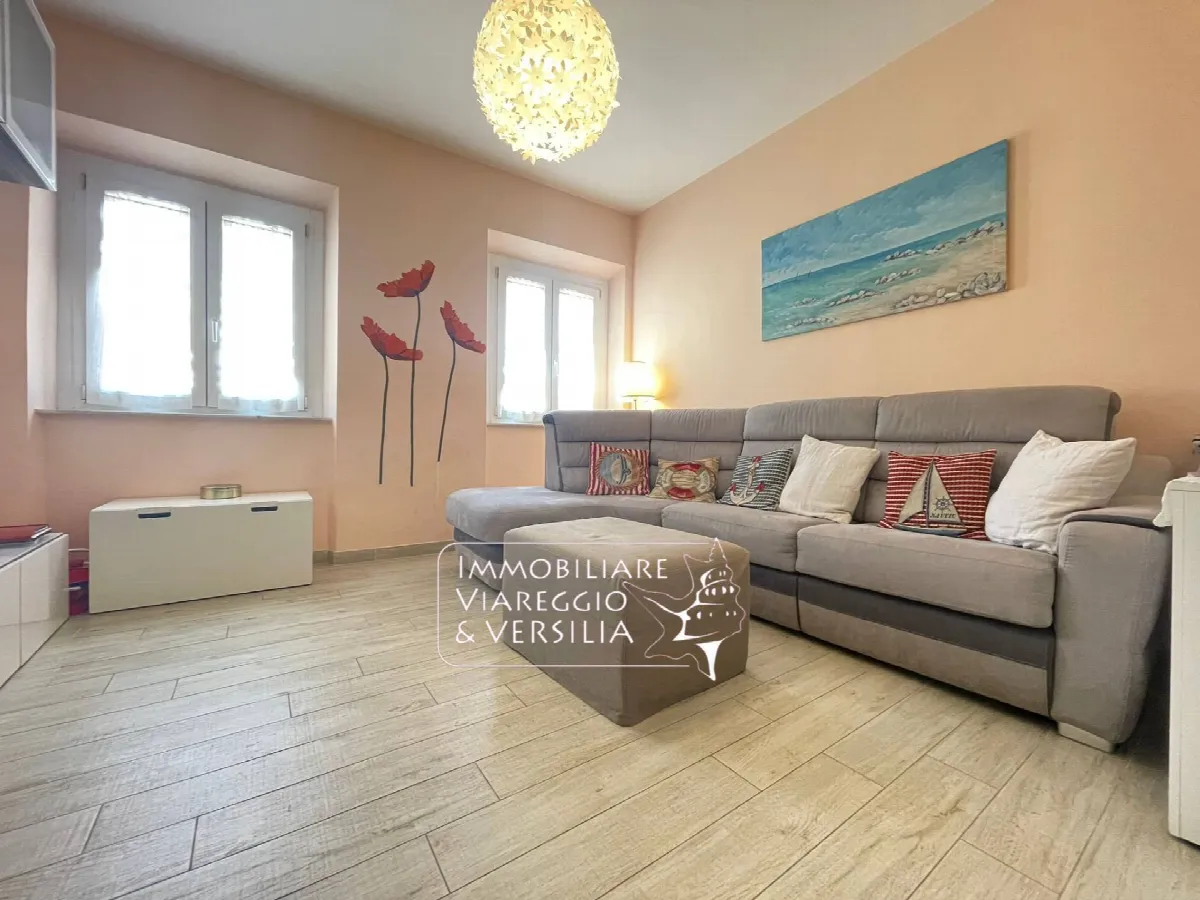 Appartamento in vendita a Viareggio, Centro - foto 1