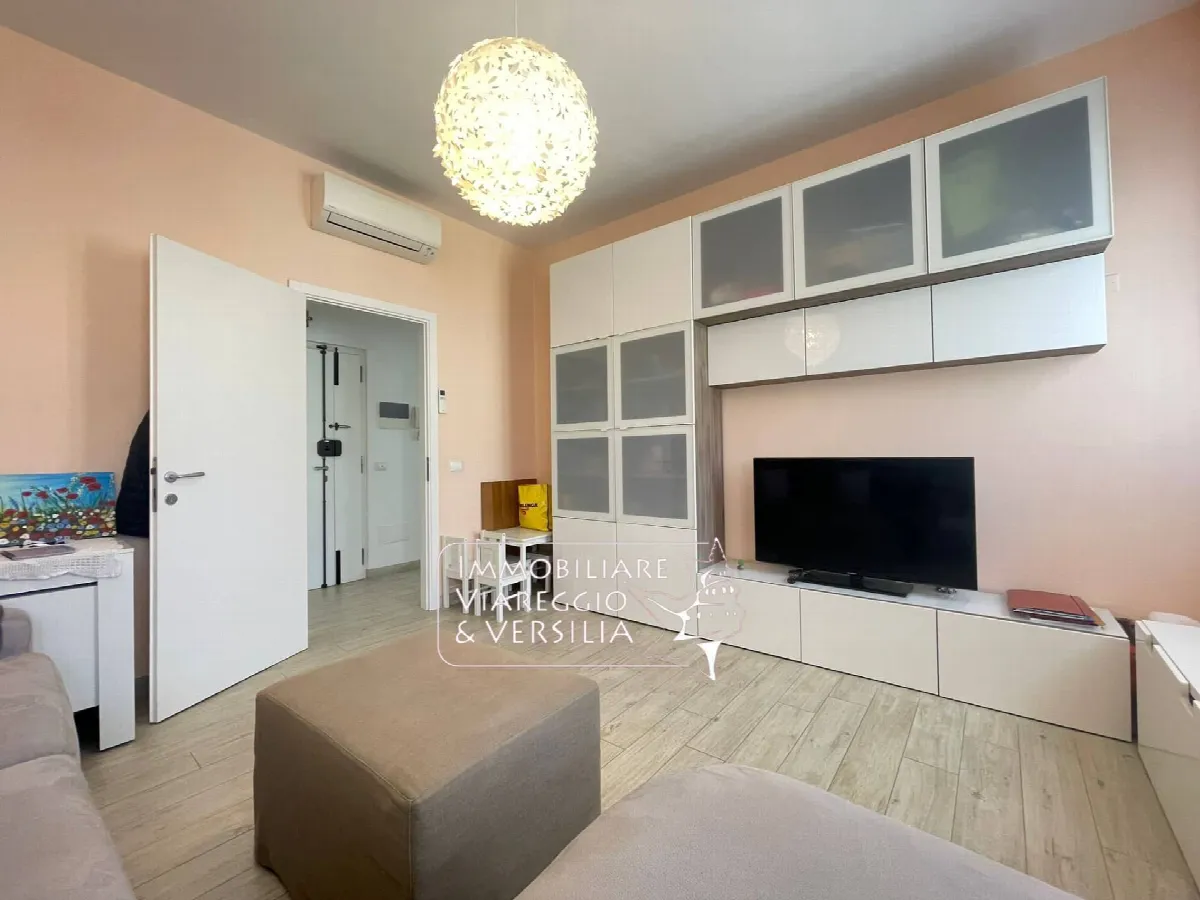 Appartamento in vendita a Viareggio, Centro - foto 3