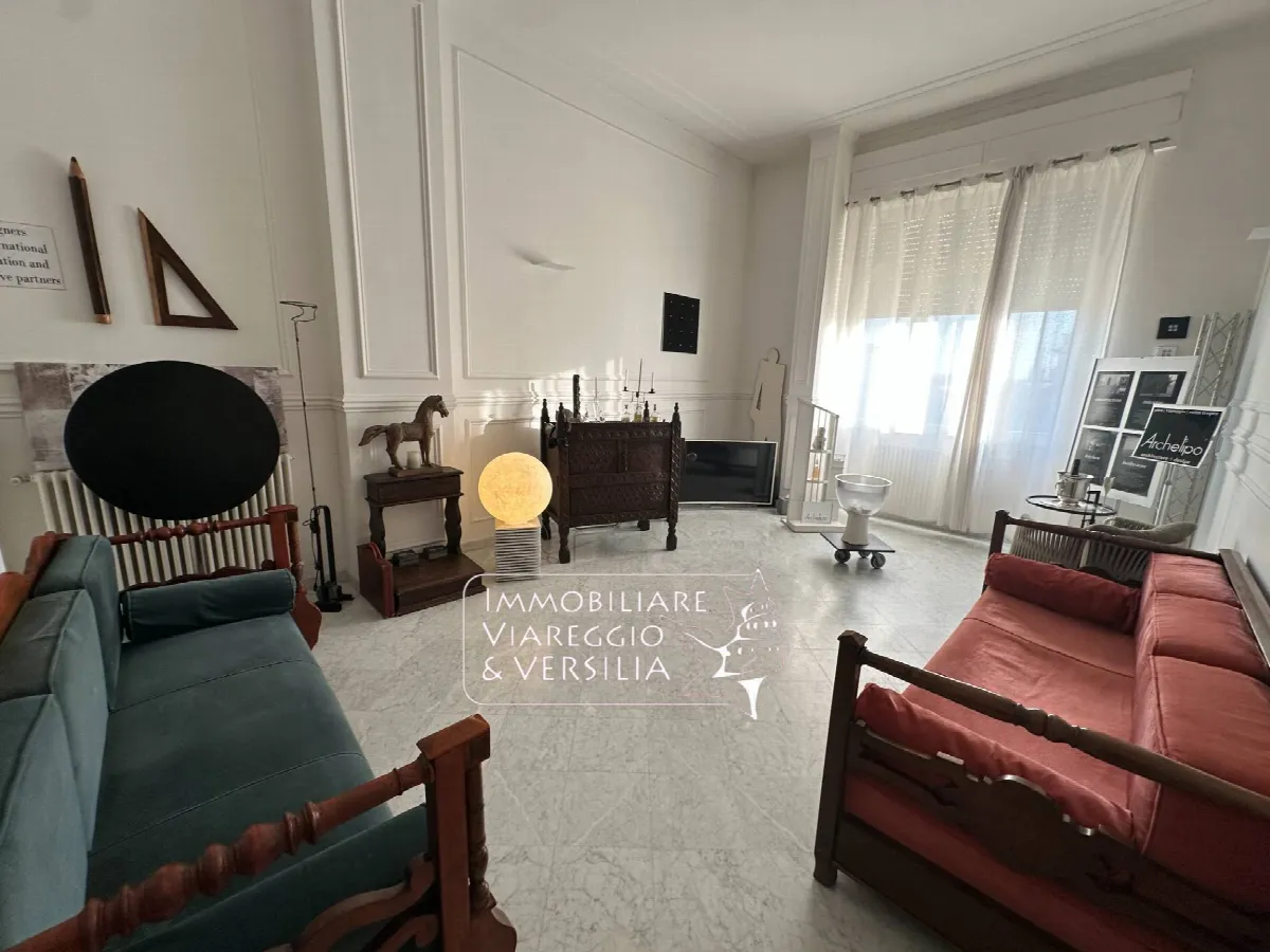 Appartamento in vendita a Viareggio, Centro Mare - foto 3