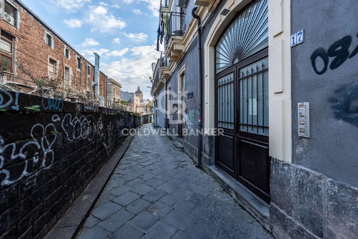 Appartamento in vendita a Catania, Centro Storico,Garibaldi,Vittorio Emanuele - foto 3