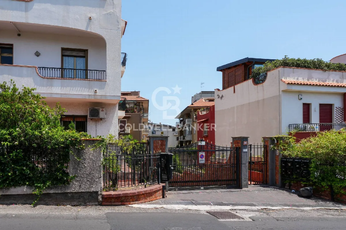Appartamento in vendita a Aci Castello - foto 4