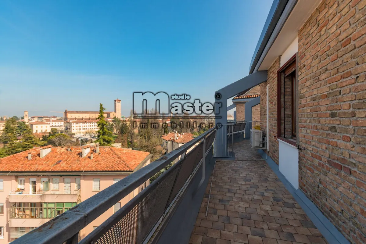 Attico in vendita a Treviso, Intorno mura - foto 1