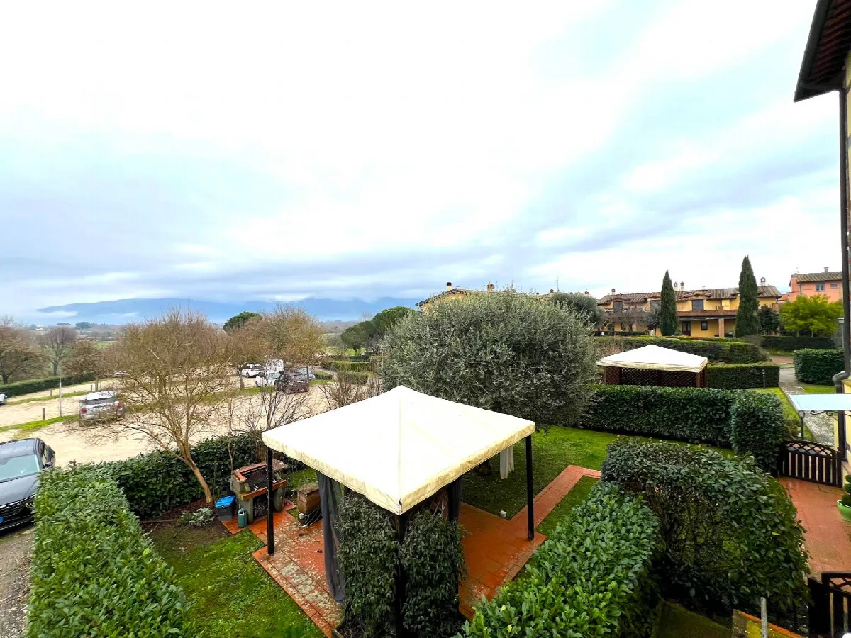 Appartamento in vendita a Arezzo, Frassineto - foto 9
