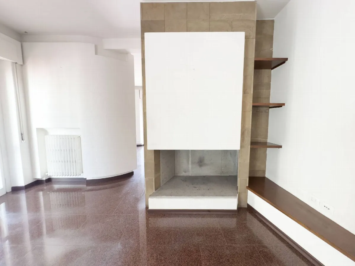 Appartamento in vendita a Terranuova Bracciolini, Centro - foto 2