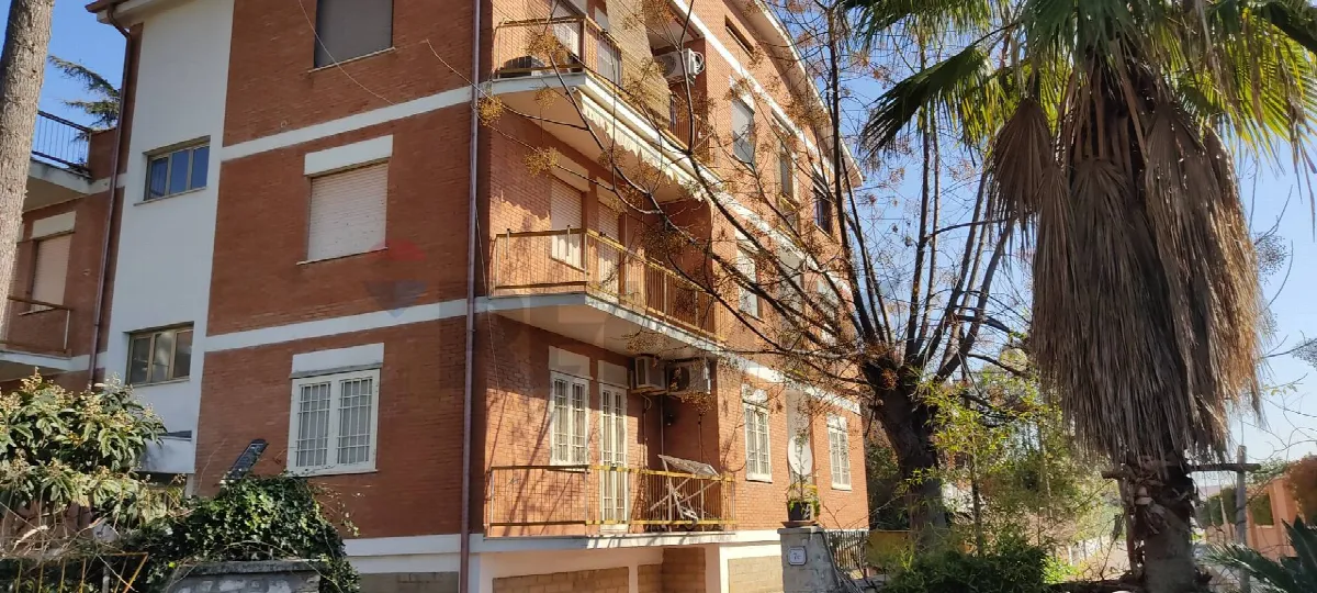 Appartamento in vendita a Sabaudia, Centro - foto 3
