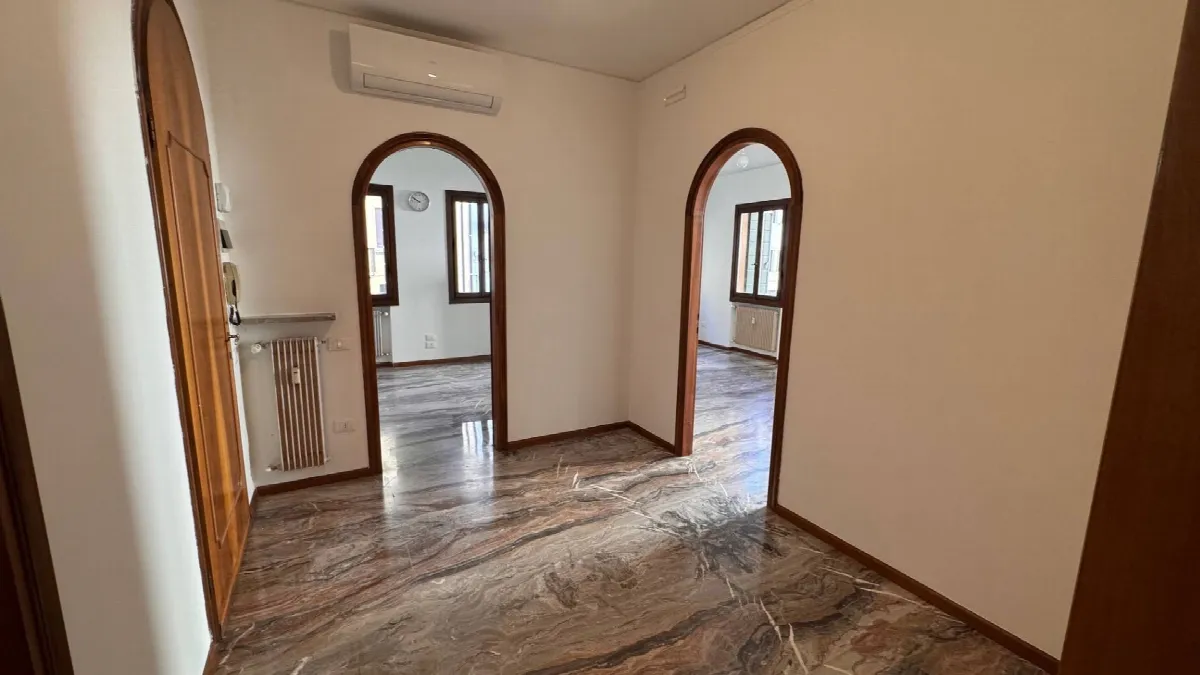 2 Camere in vendita a Treviso, Centro storico - foto 2