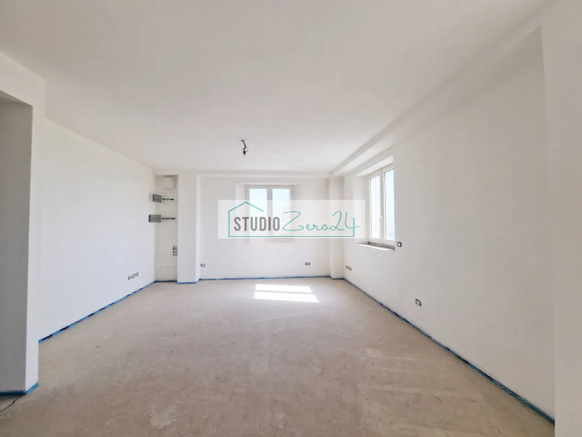 Appartamento in vendita a Camaiore, Lido di Camaiore - foto 2