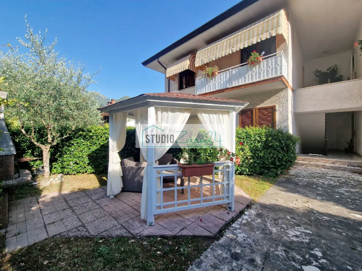 Appartamento in vendita a Camaiore, Vado - foto 2