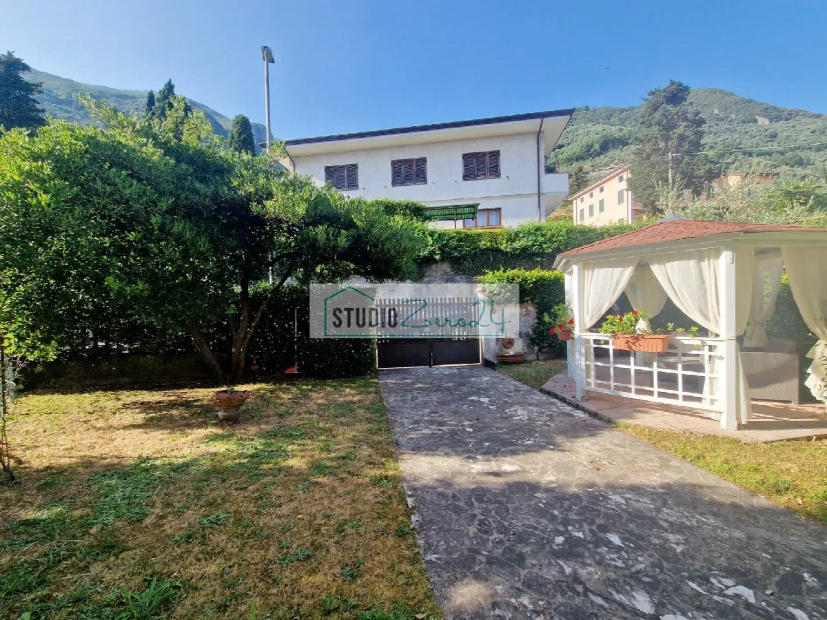Appartamento in vendita a Camaiore, Vado - foto 3