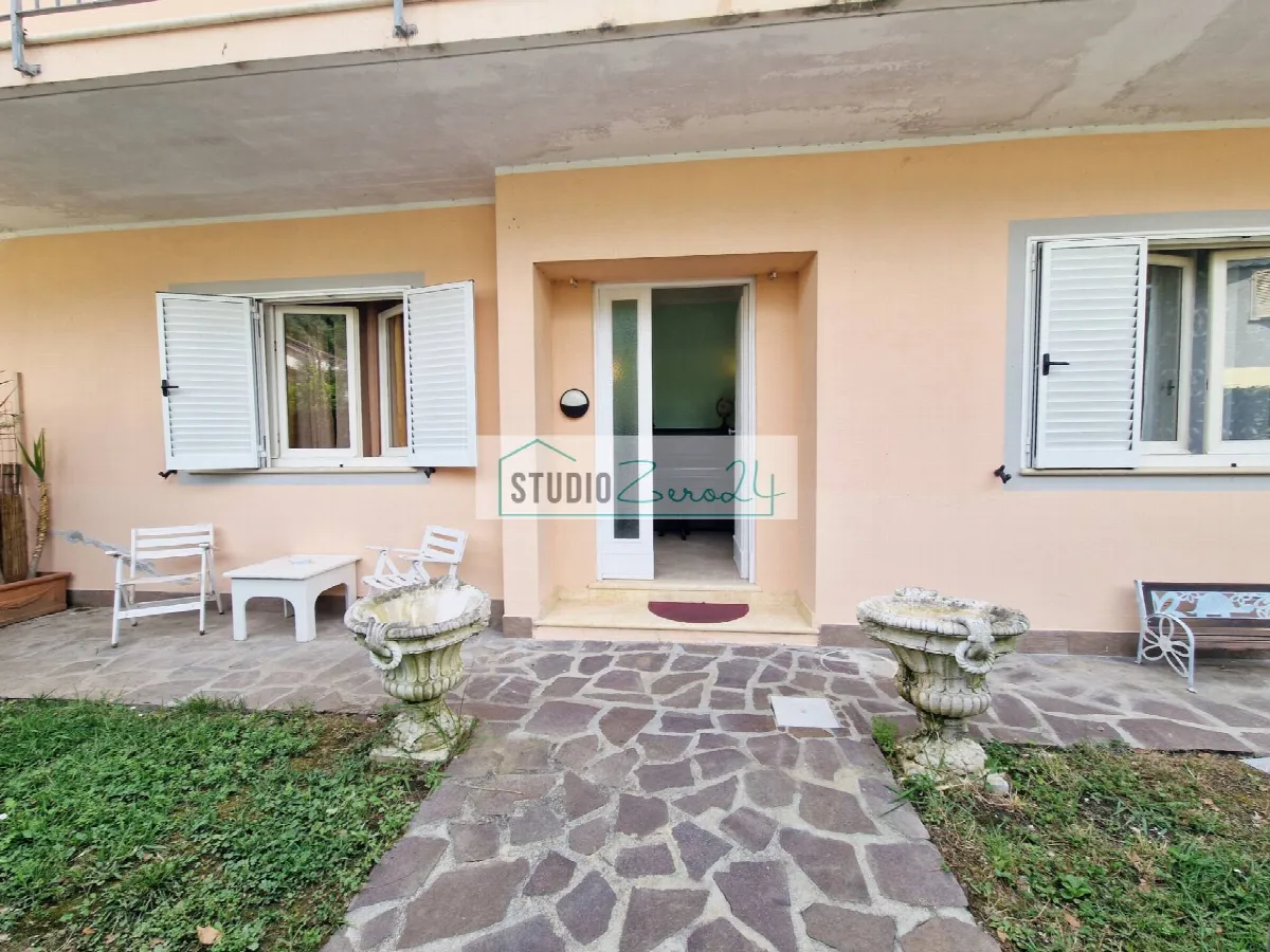Appartamento in vendita a Camaiore, Lido di Camaiore - foto 2