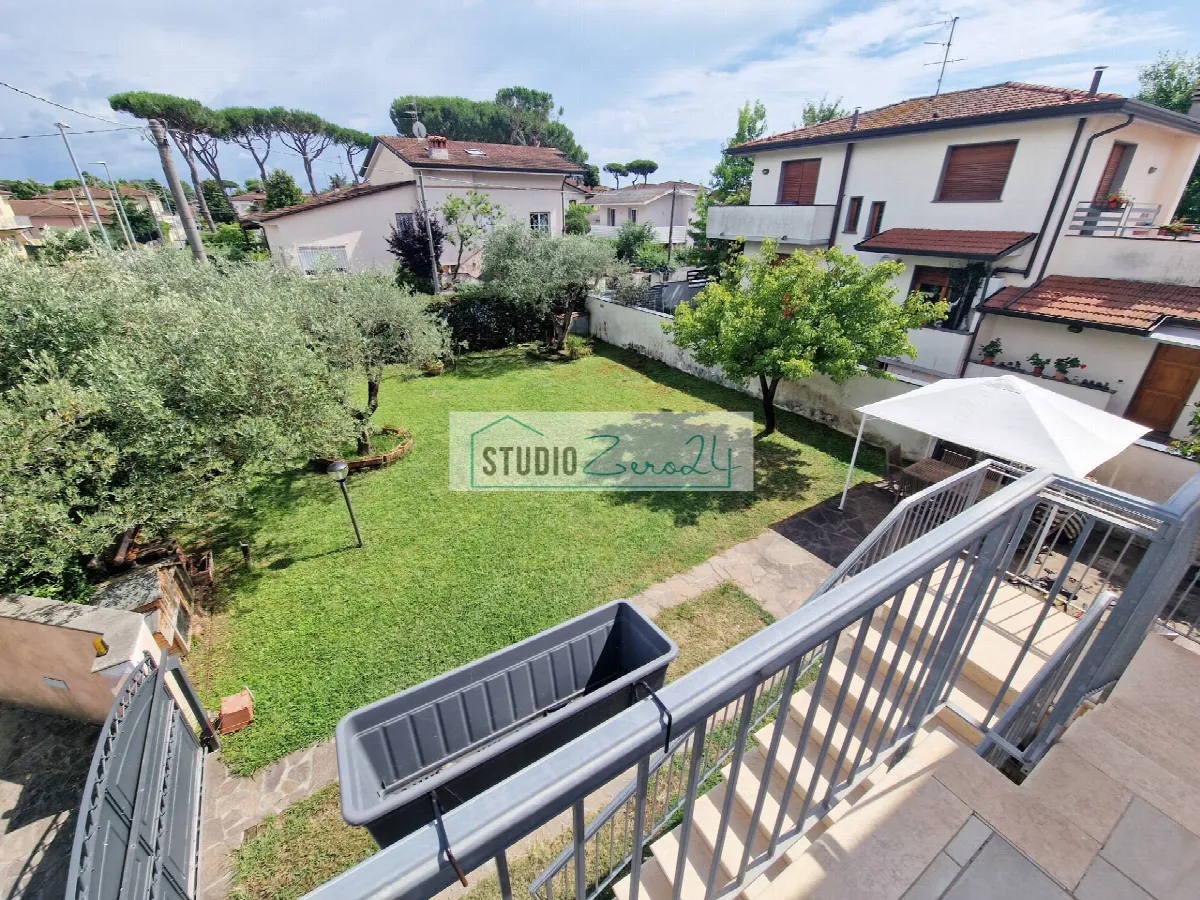 Appartamento in vendita a Camaiore, Lido di Camaiore - foto 4