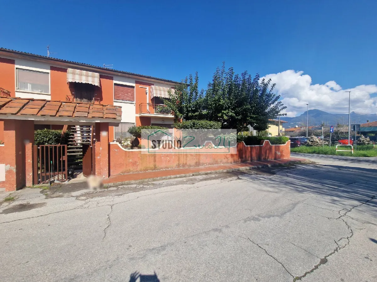 Appartamento in vendita a Camaiore, Lido di Camaiore - foto 4