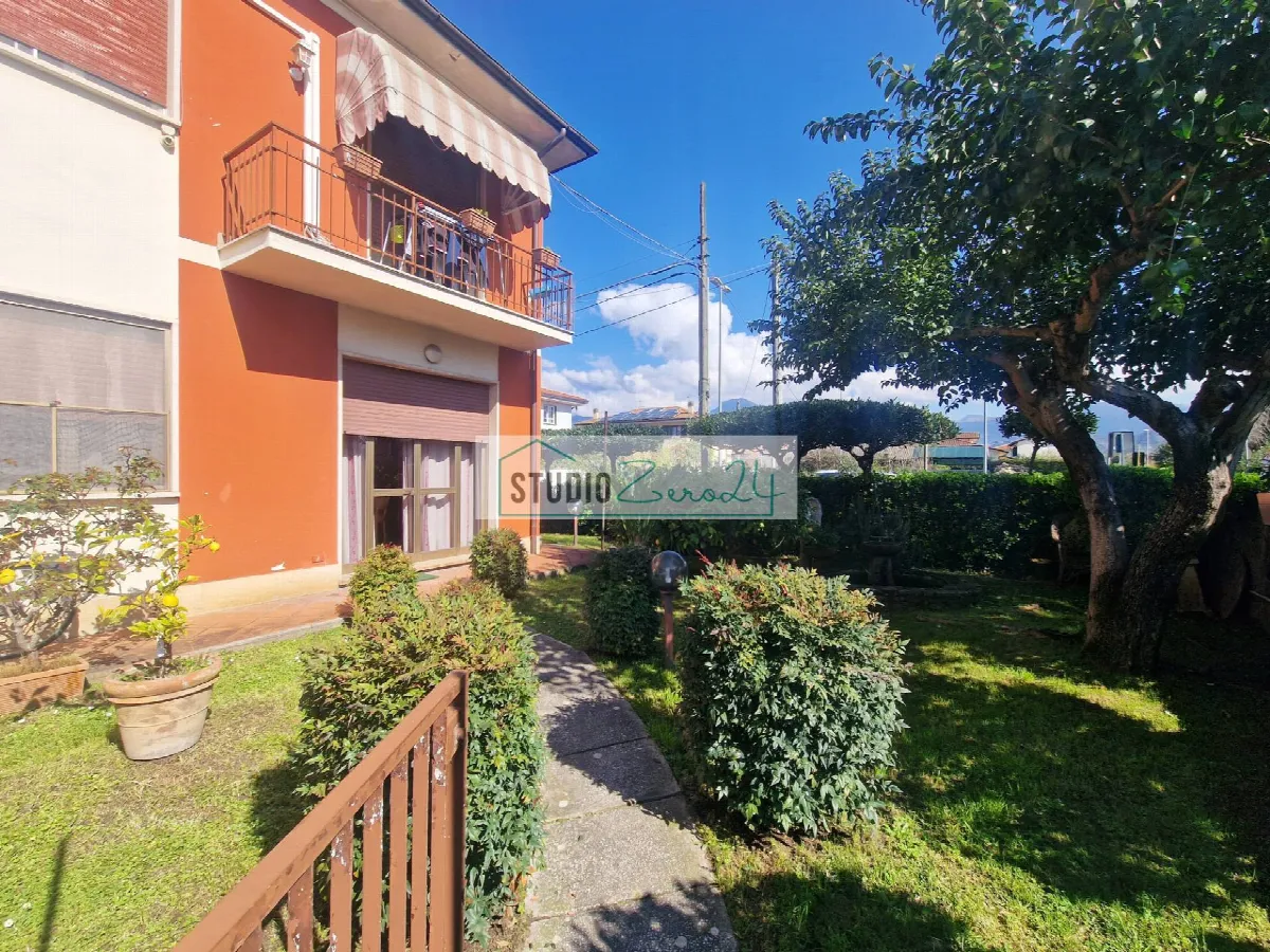 Appartamento in vendita a Camaiore, Lido di Camaiore - foto 5