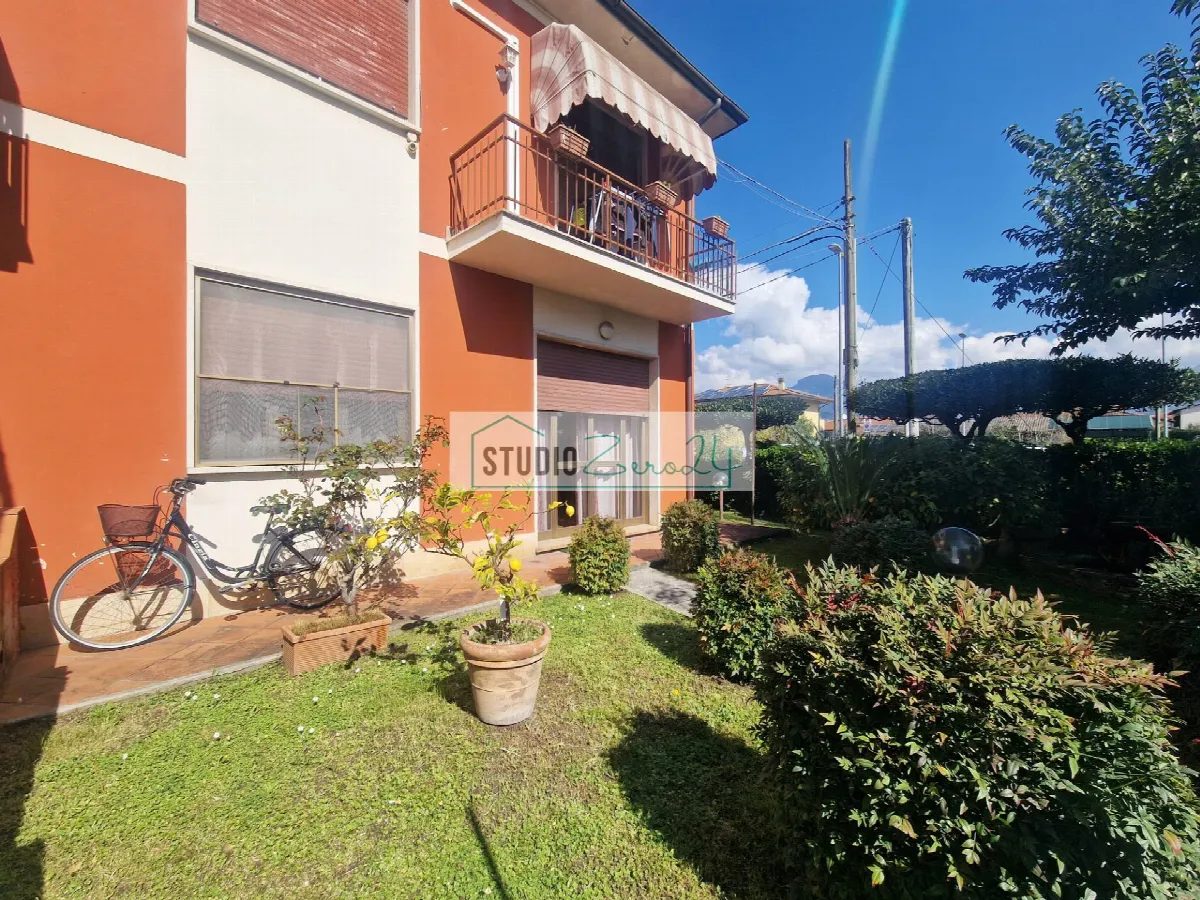 Appartamento in vendita a Camaiore, Lido di Camaiore - foto 7
