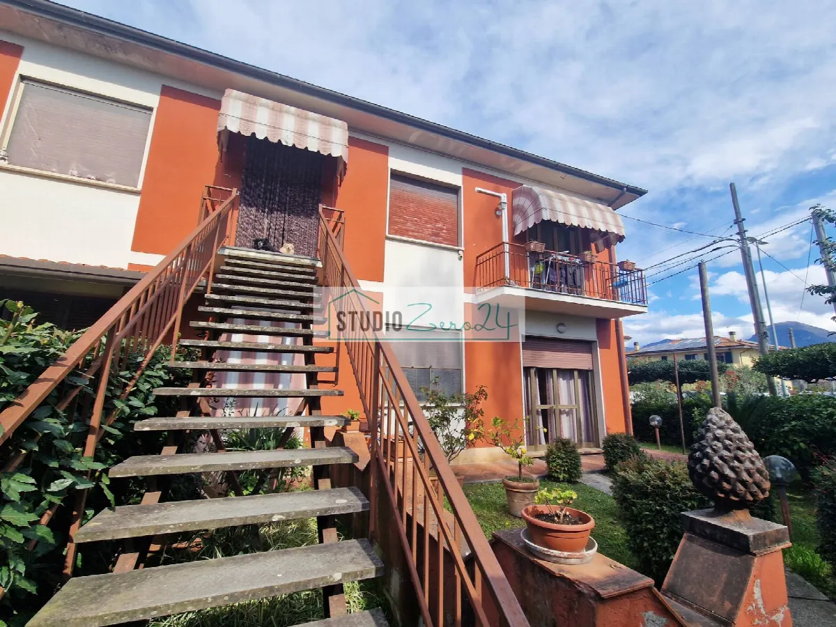 Appartamento in vendita a Camaiore, Lido di Camaiore - foto 3