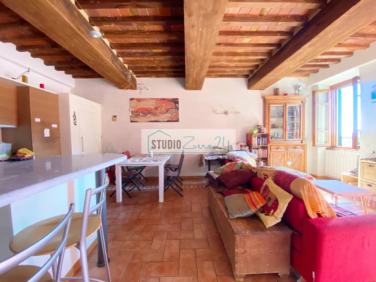 Appartamento in vendita a Camaiore, Vado - foto 5