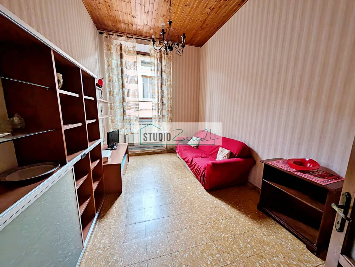 Appartamento in vendita a Pietrasanta, Centro Storico - foto 1