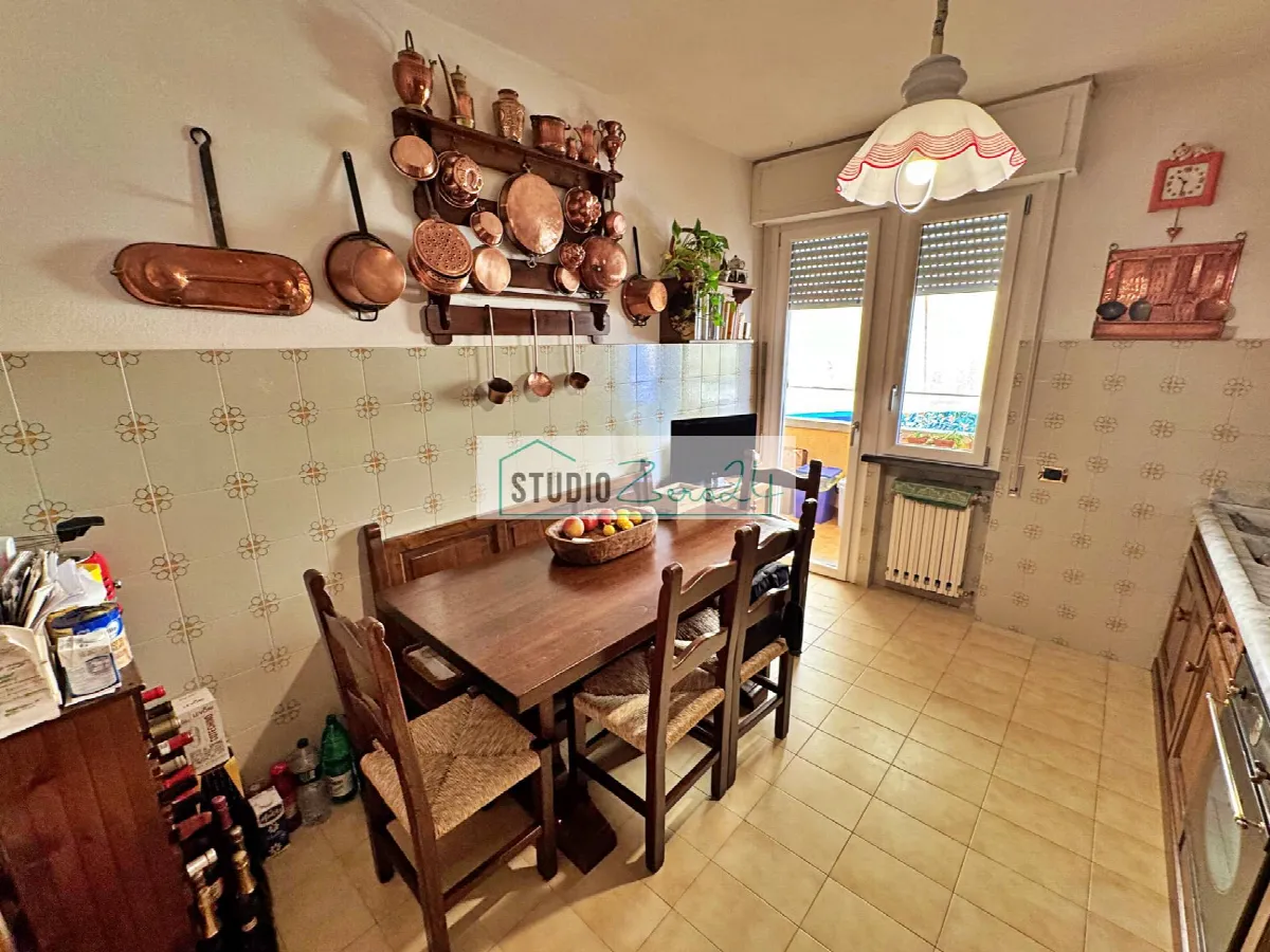 Appartamento in vendita a Pietrasanta, Centro Storico - foto 7