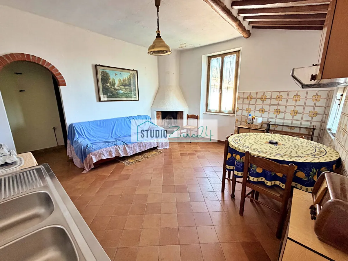 Appartamento in vendita a Pietrasanta, Vallecchia - foto 1