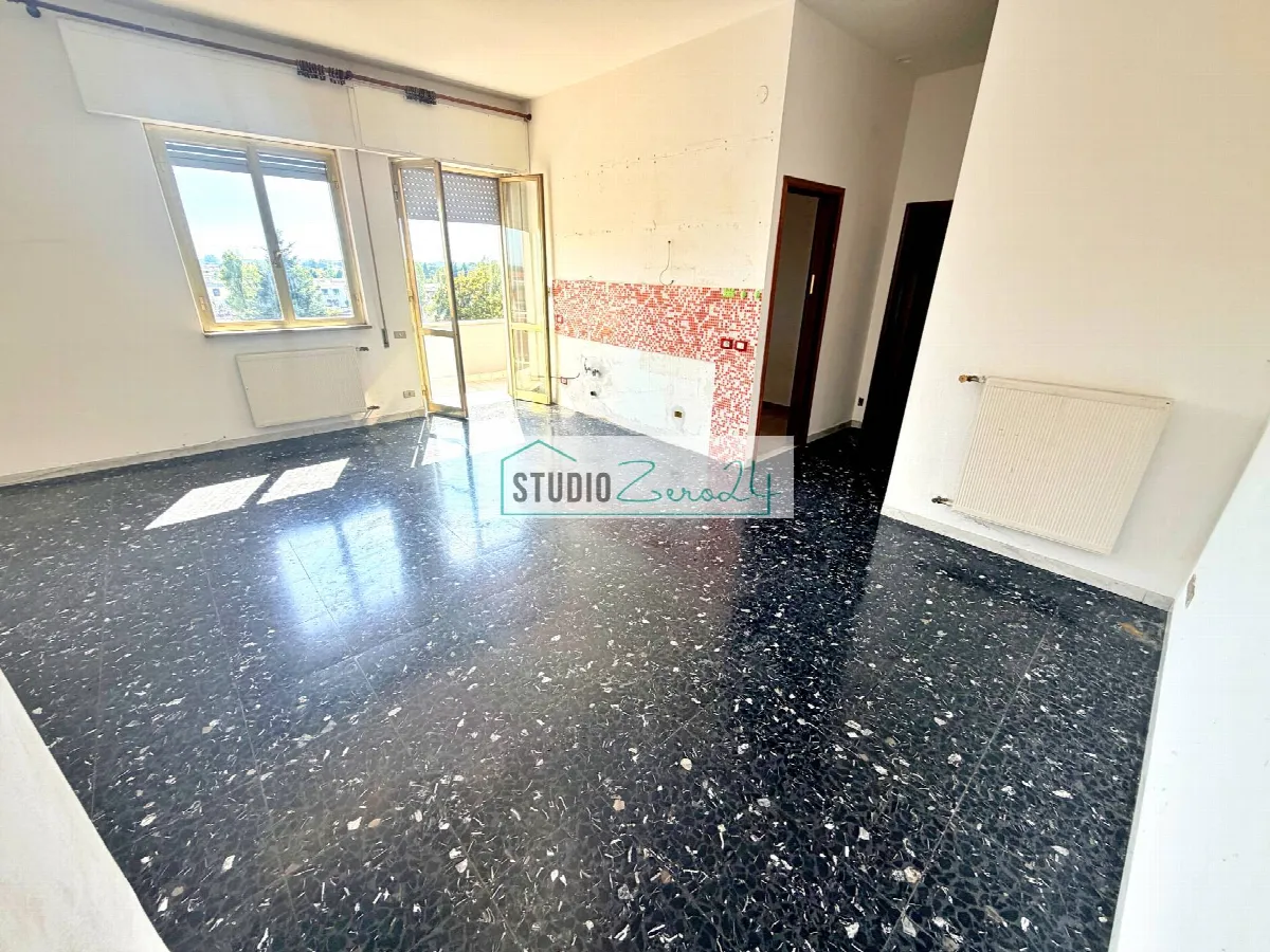 Appartamento in vendita a Pietrasanta, Centro Storico - foto 2
