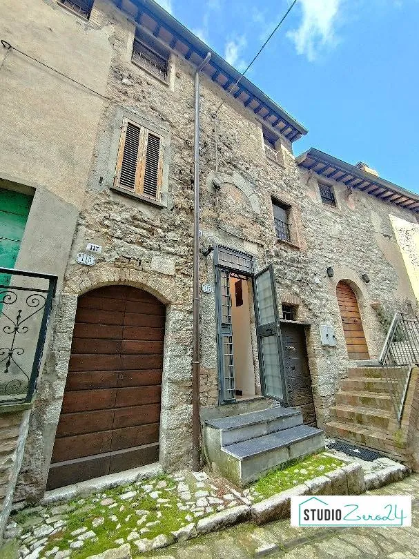 Appartamento in vendita a Avigliano Umbro, Toscolano - foto 1