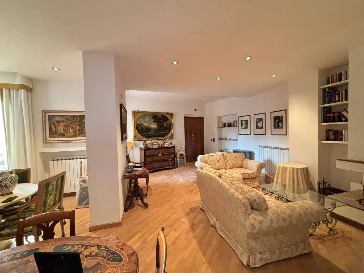 Appartamento in vendita a Marsciano, Centro - foto 1