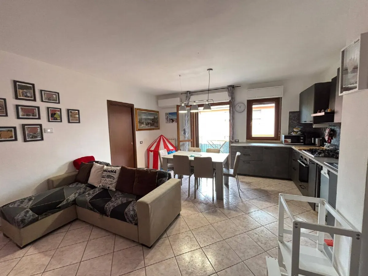 Appartamento in vendita a Marsciano, Via Larga - foto 2