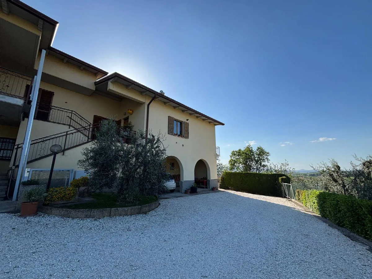 Appartamento in vendita a Marsciano, Cerqueto - foto 2