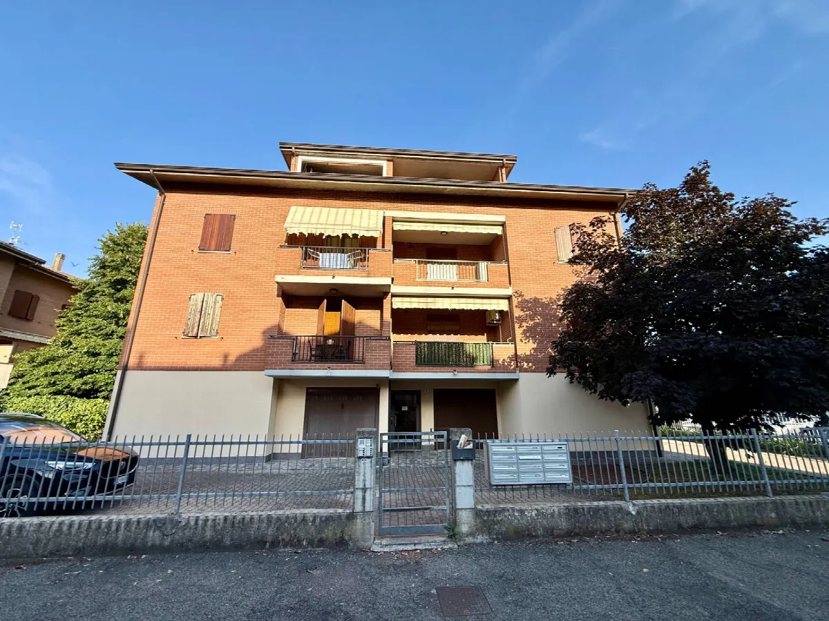 Appartamento in vendita a Castelfranco Emilia, Solimei - foto 1