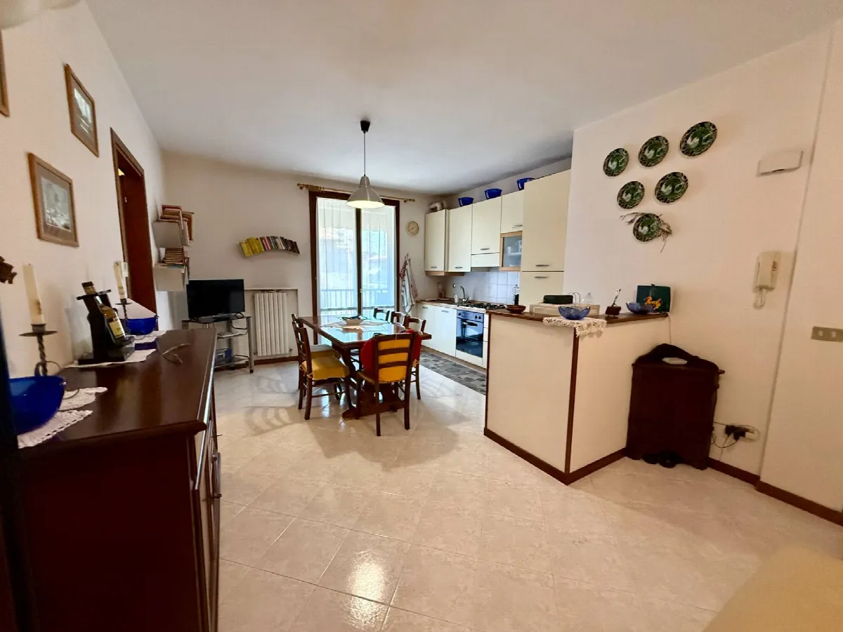 Appartamento in vendita a Castelfranco Emilia, Solimei - foto 8