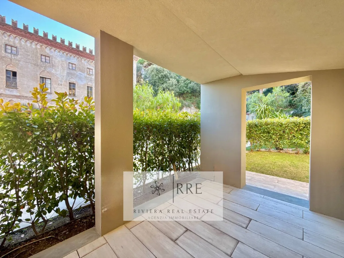 Bilocale con giardino in vendita a Borghetto Santo Spirito - foto 1