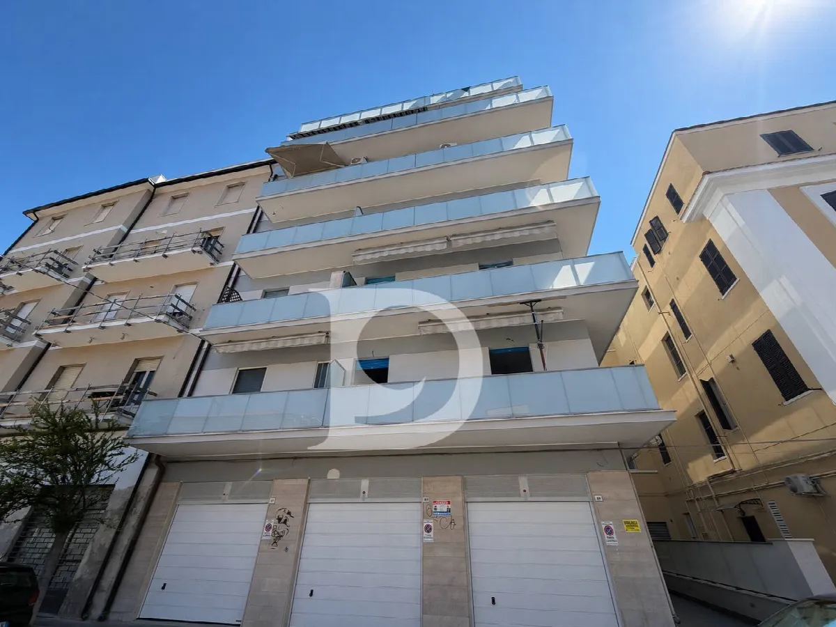 Appartamento in vendita a Pescara, Centro - foto 2