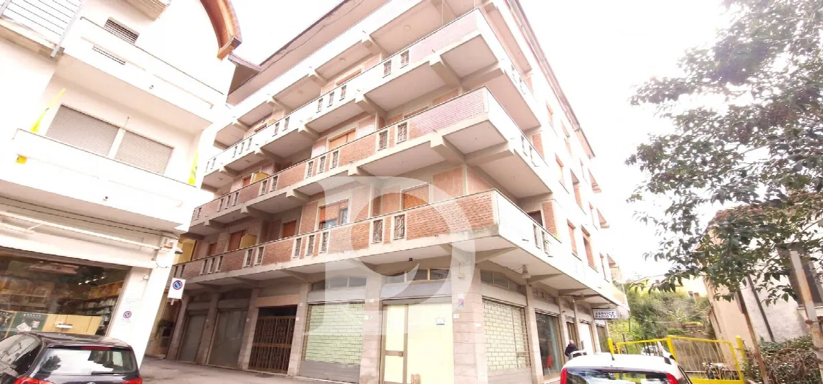 Appartamento in vendita a Loreto Aprutino - foto 1