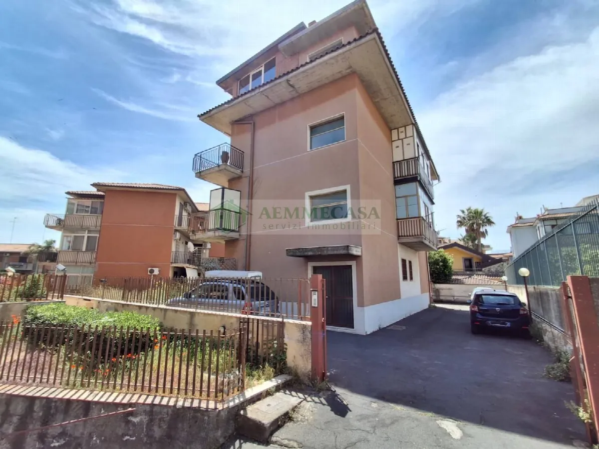 Appartamento in vendita a Tremestieri Etneo - foto 1