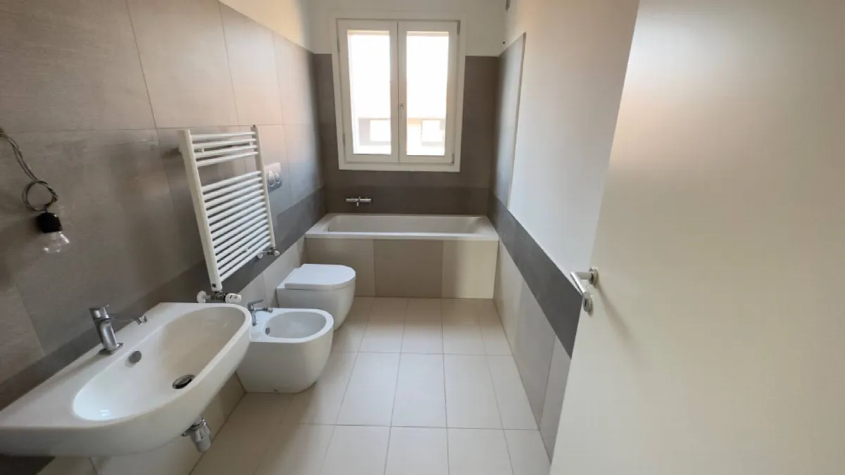 Appartamento in vendita a Piacenza, Centro storico - foto 9