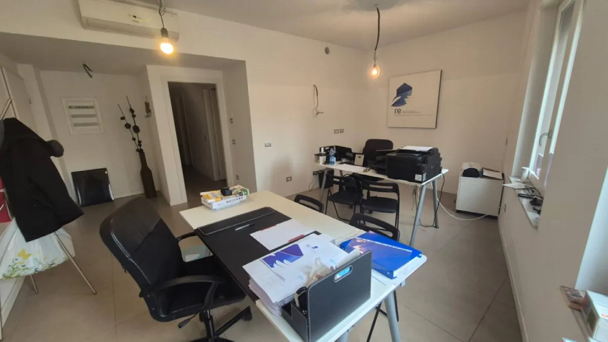 Appartamento in vendita a Piacenza, Centro storico - foto 2