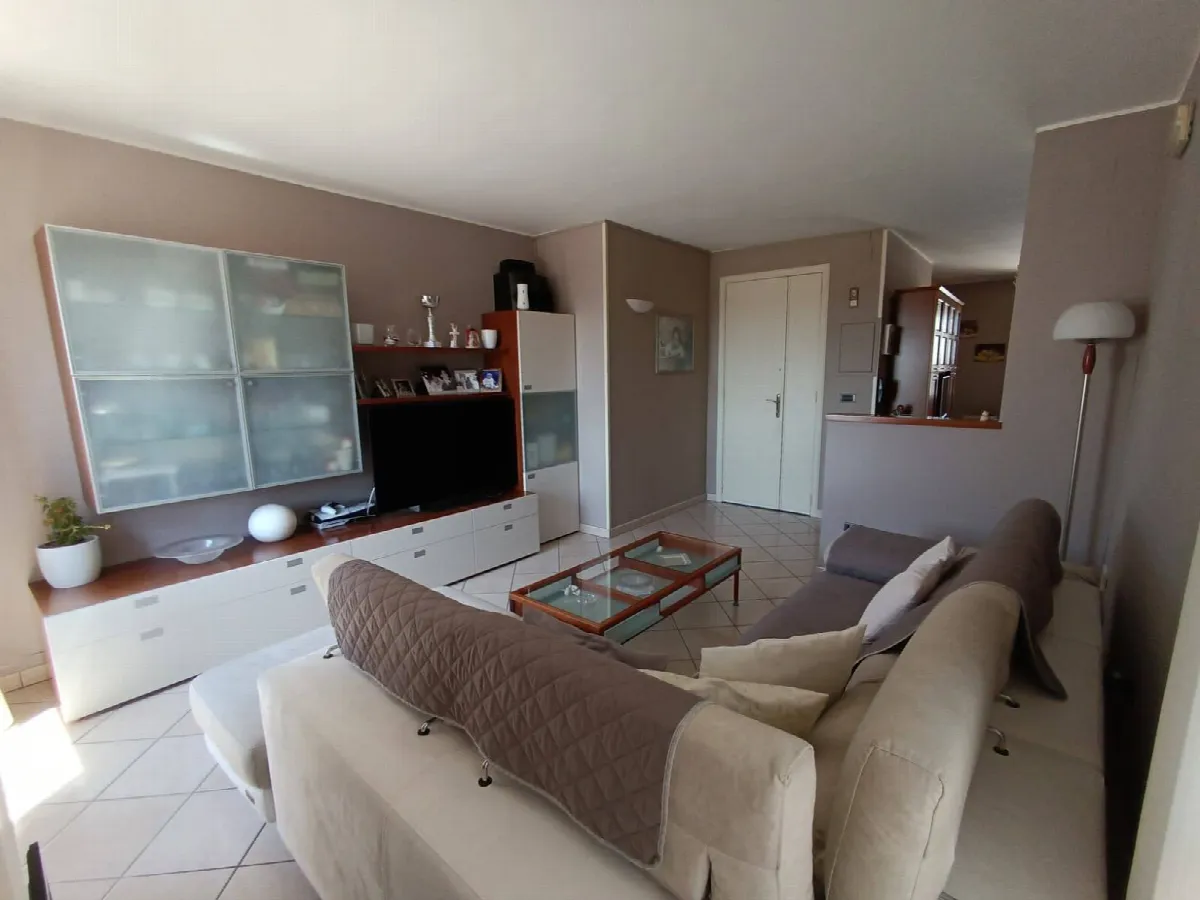 Appartamento in vendita a Parabita - foto 4