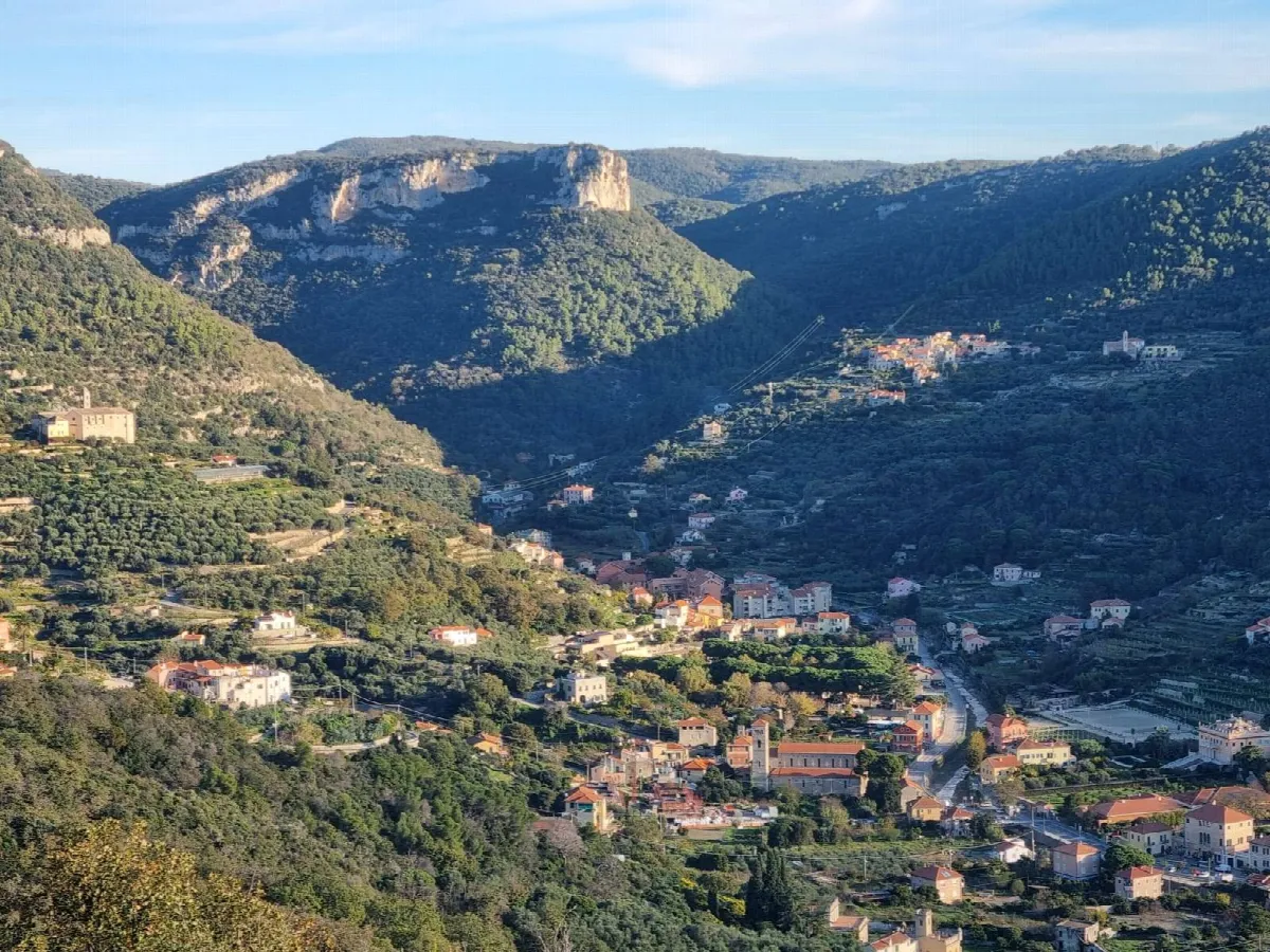 Appartamento in vendita a Finale Ligure - foto 1