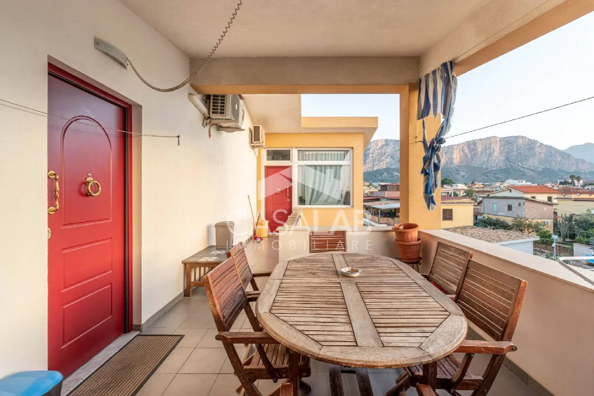 Appartamento in vendita a Carini, J.Walker - foto 2