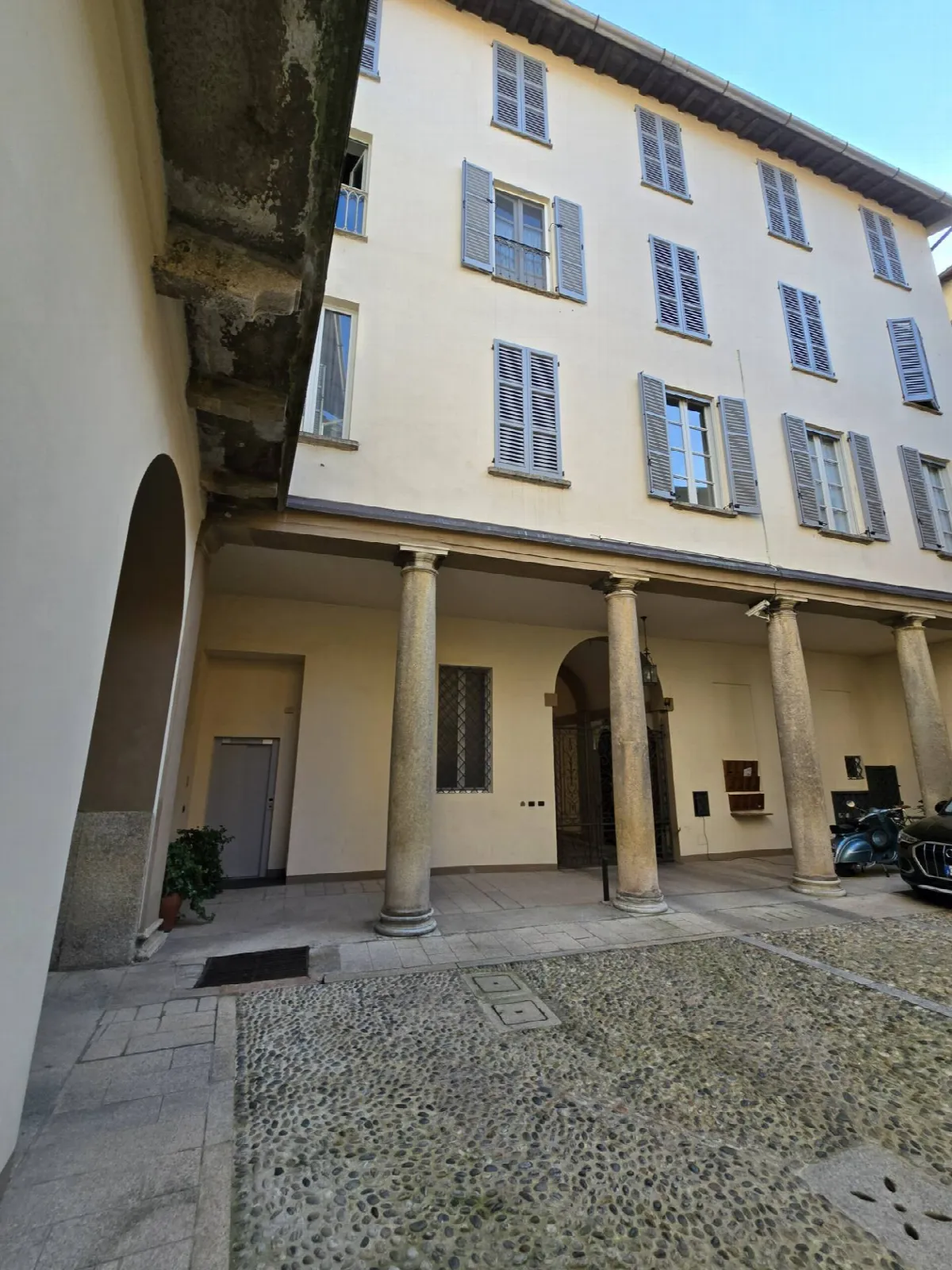 Appartamento in vendita a Pavia, Centro Storico - foto 2