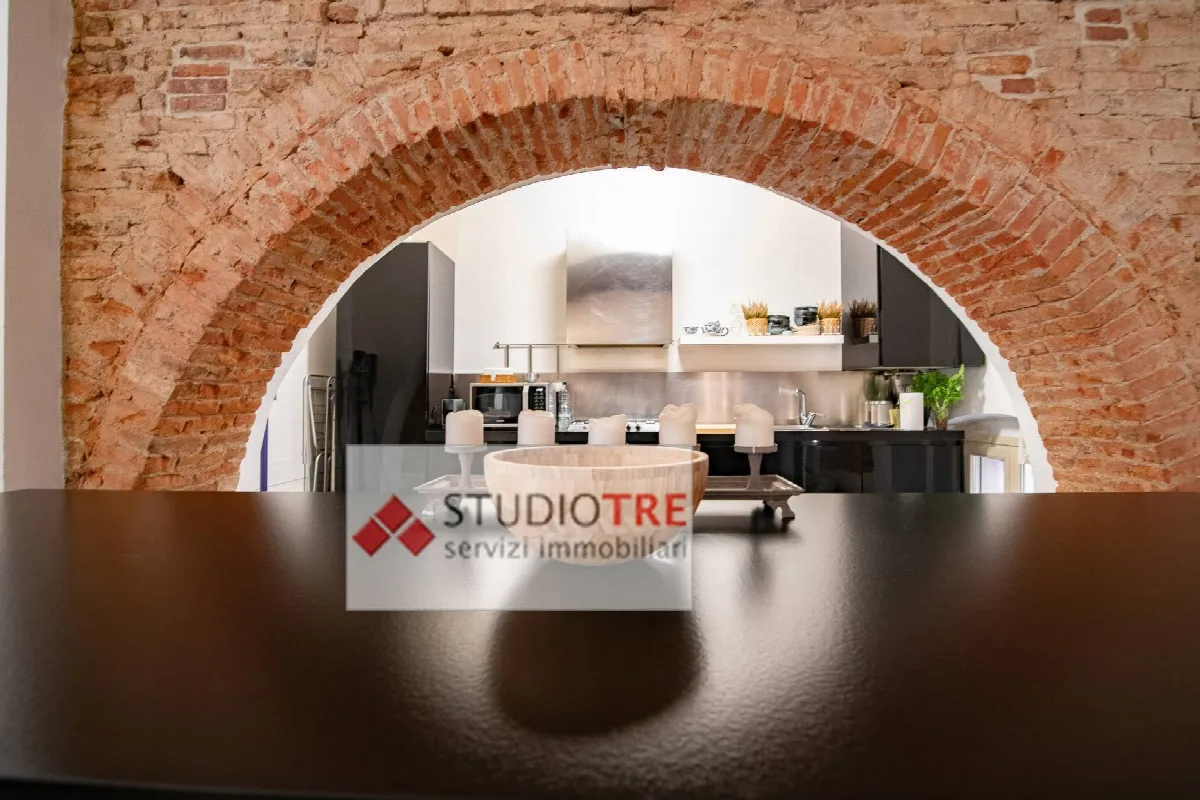 Appartamento in vendita a Pavia, Centro Storico - foto 6