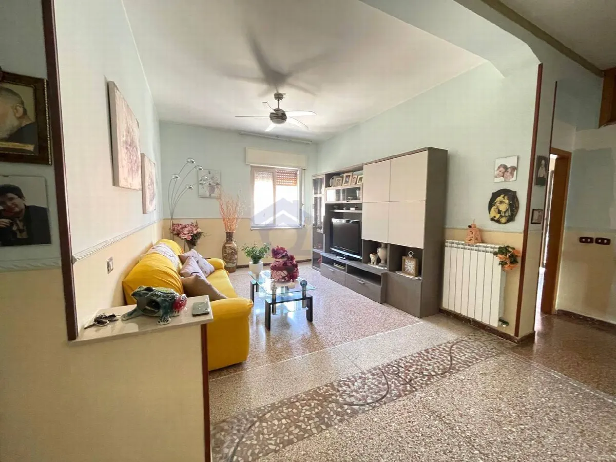 Appartamento in vendita a Torre Annunziata, sud - foto 1