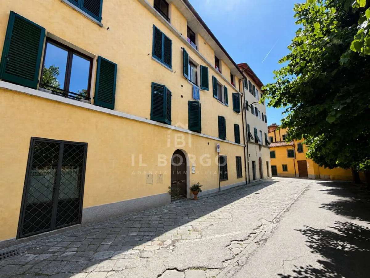 Appartamento in vendita a Pescia, Cattedrale/Duomo - foto 1