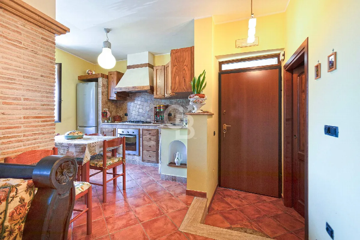 Appartamento indipendente in vendita a Viterbo, Roccalvecce - foto 6