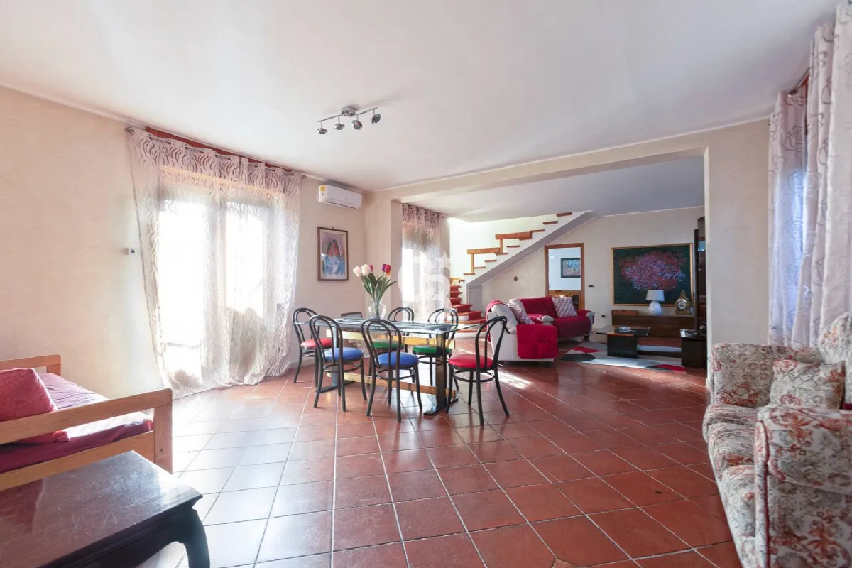 Appartamento indipendente in vendita a Bolsena - foto 1