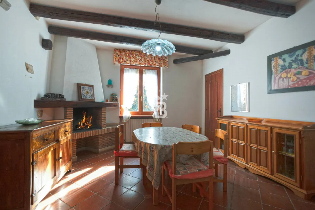 Appartamento indipendente in vendita a Bolsena - foto 7
